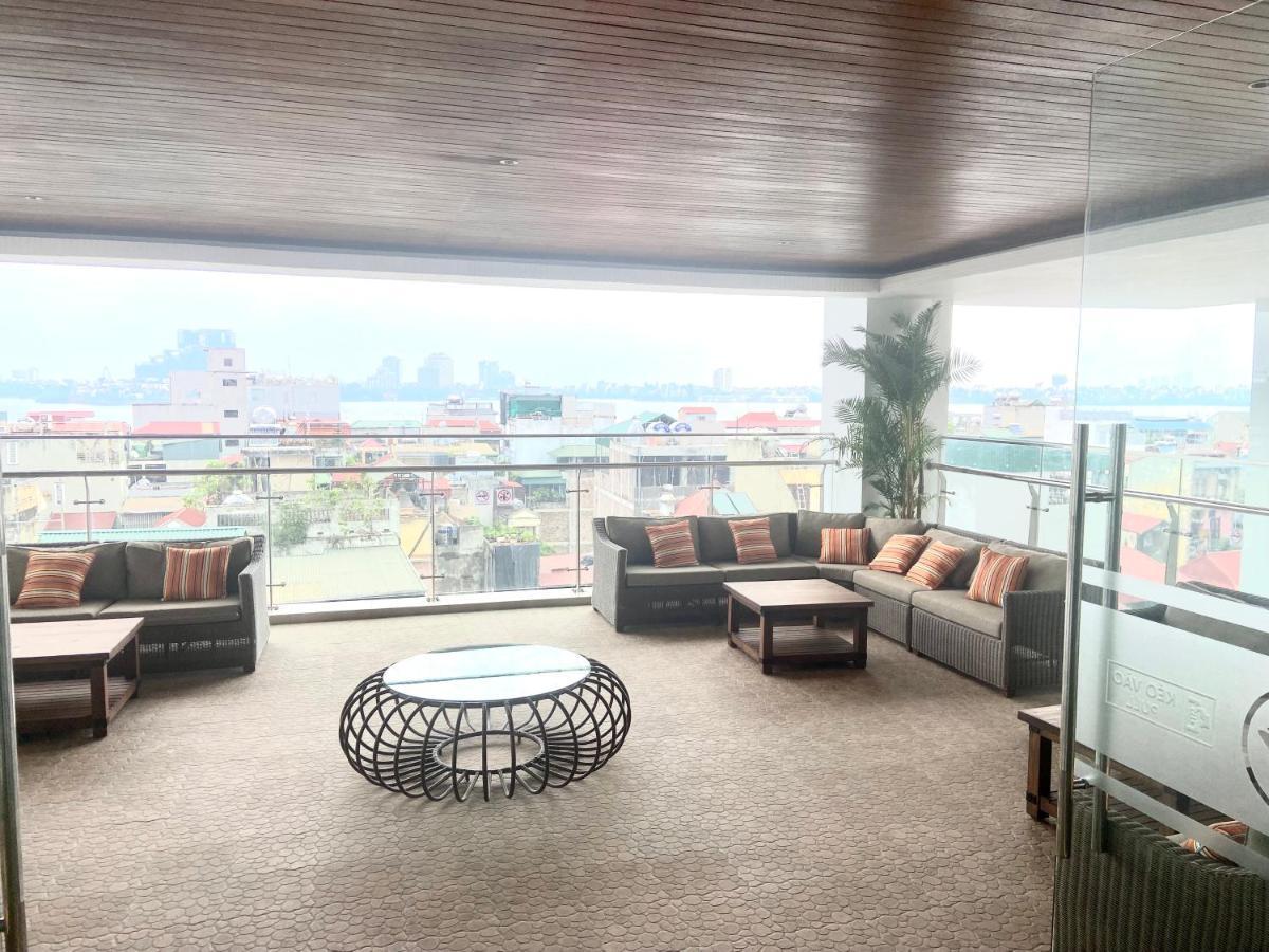Five Star Westlake 1St-4Th Floors Hotel & Serviced Apartment Hanoi Kültér fotó The Sky Lounge
