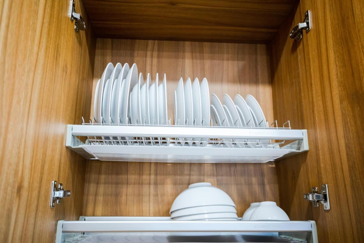 Five Star Westlake 1St-4Th Floors Hotel & Serviced Apartment Hanoi Kültér fotó A built-in dish rack