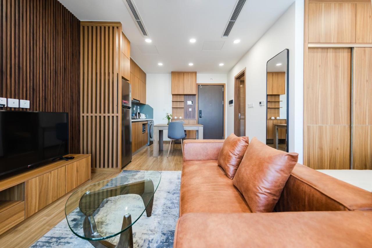 Five Star Westlake 1St-4Th Floors Hotel & Serviced Apartment Hanoi Kültér fotó A living room in a serviced apartment in Hanoi, Vietnam