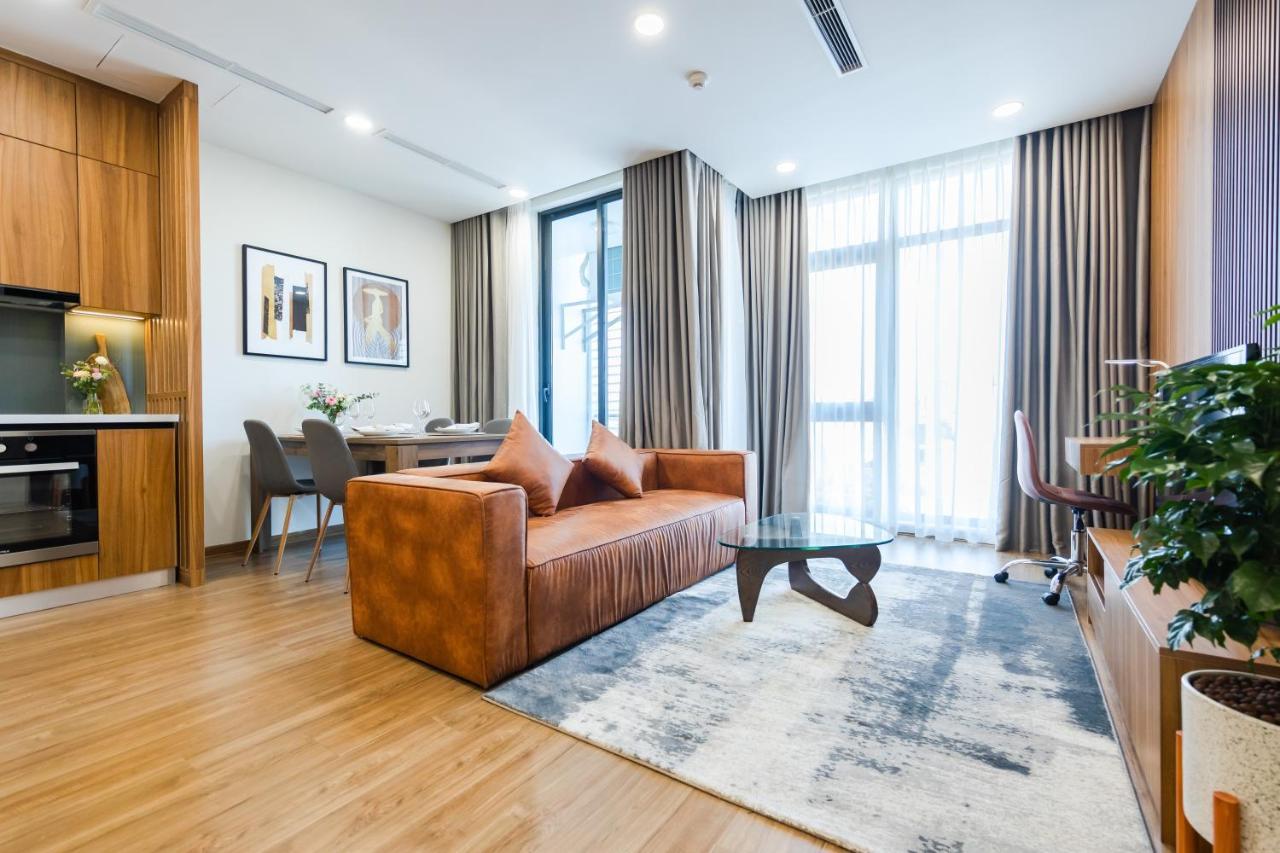 Five Star Westlake 1St-4Th Floors Hotel & Serviced Apartment Hanoi Kültér fotó A living room in a serviced apartment in Hanoi, Vietnam