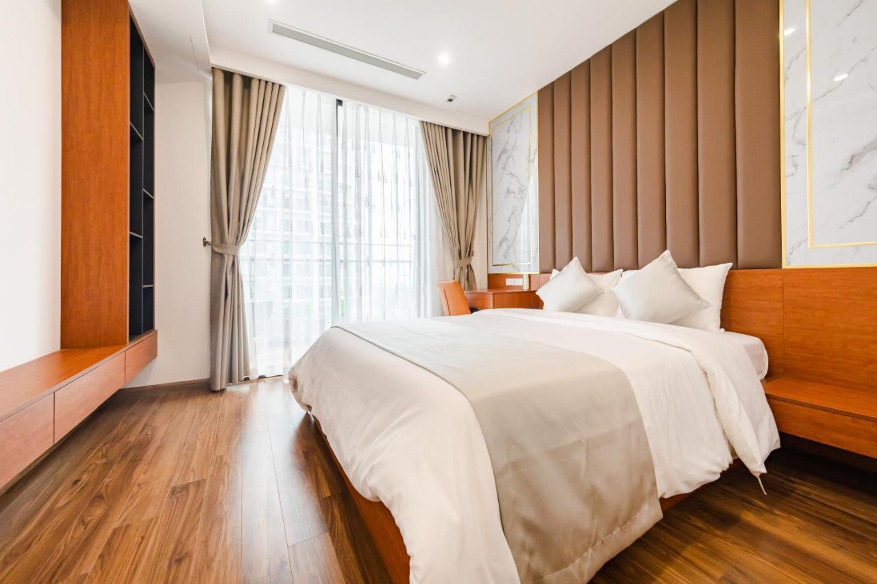 Five Star Westlake 1St-4Th Floors Hotel & Serviced Apartment Hanoi Kültér fotó A bedroom in a hotel